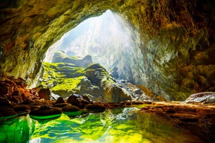 越南韓松洞在世界十大最壯觀洞穴中排名第一