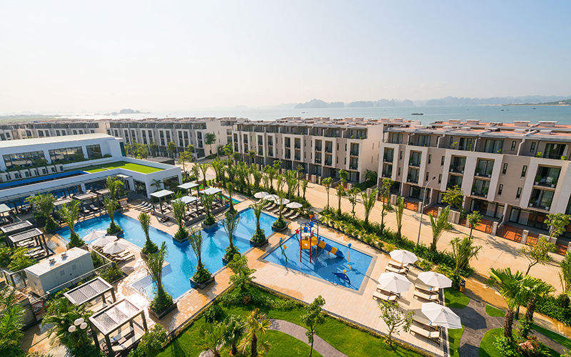 Royal Lotus Hạ Long Resort & Villas
